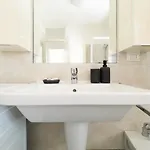 Apartman Luminosa Casetta Per Due