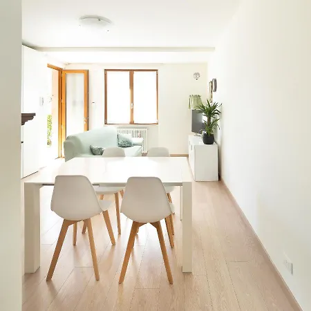 公寓 Luminosa Casetta Per Due